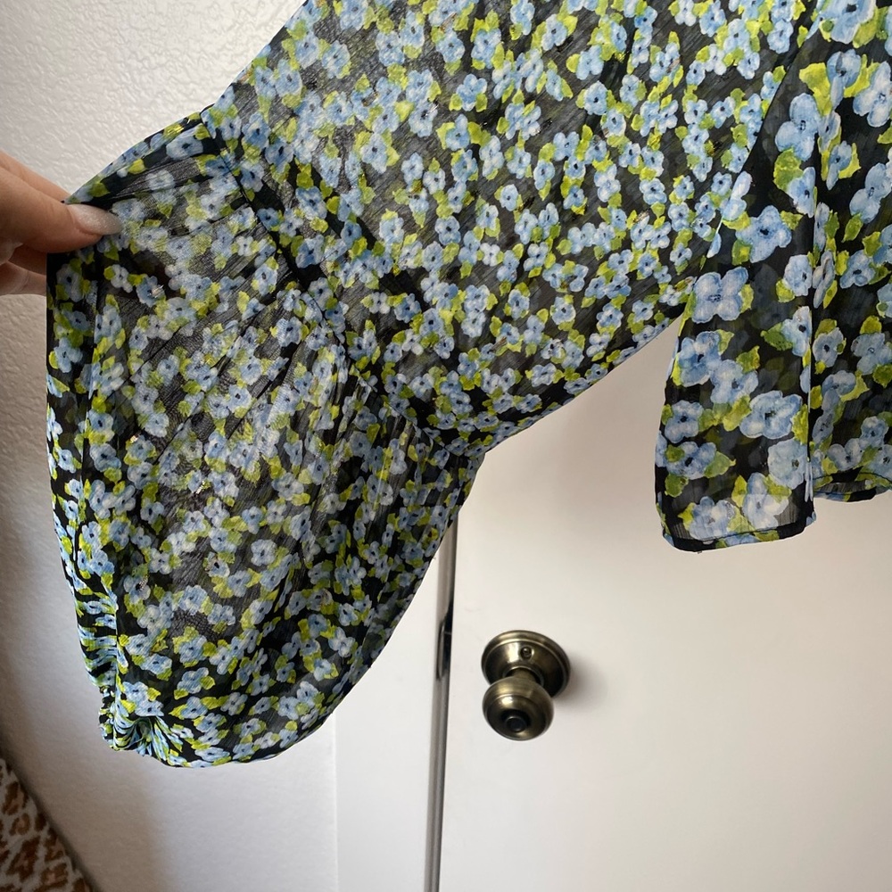 ZARA Floral Blouse NWT! - Picture 6 of 8
